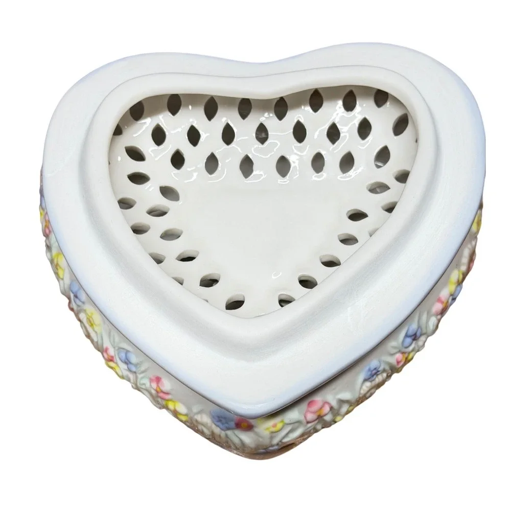 Vintage Heart Shaped Ceramic Trinket Box Pierced Lattice Lid Floral Relief White